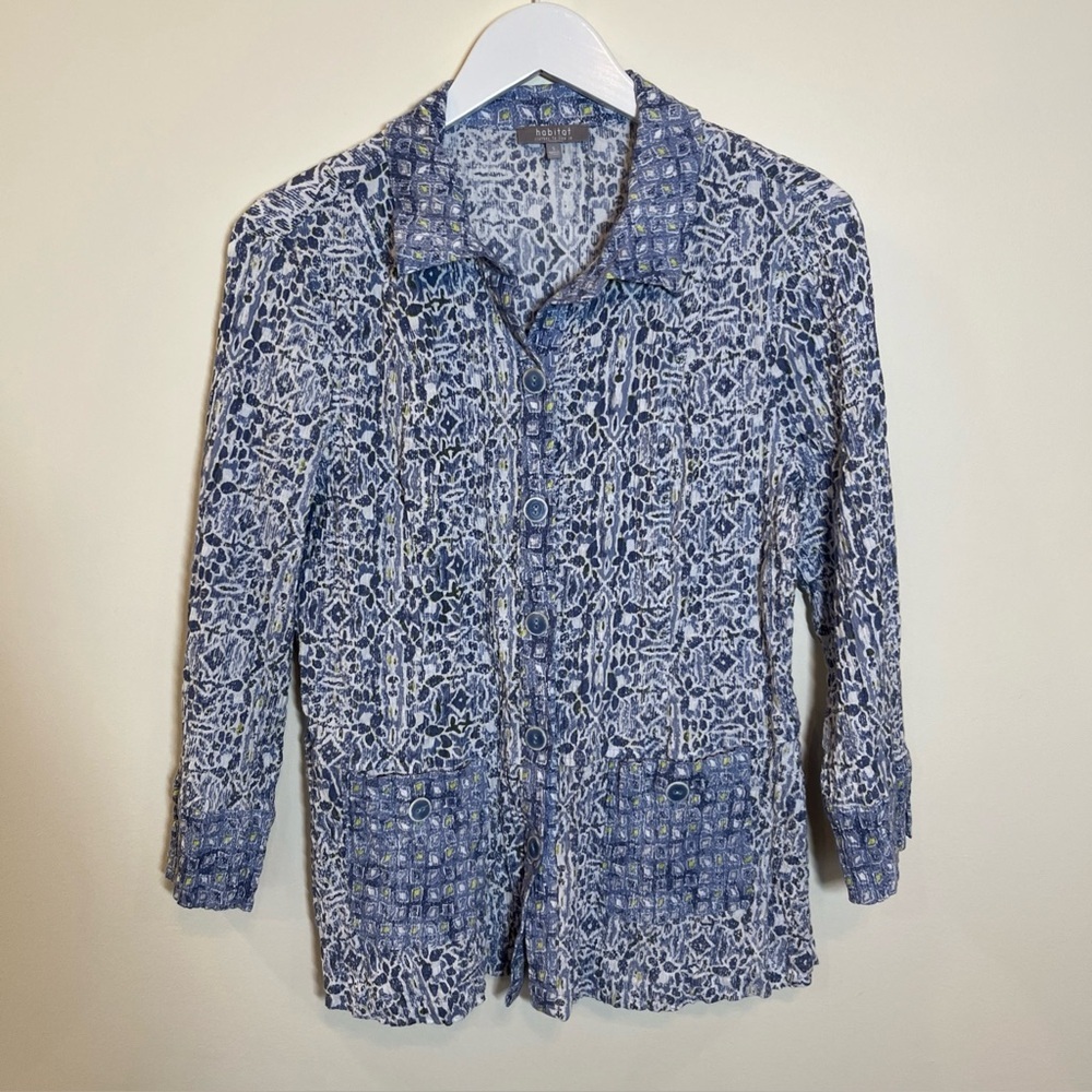 Habitat Crinkle Button Down Top Blue Womens Small Pockets 3/4 Sleeve